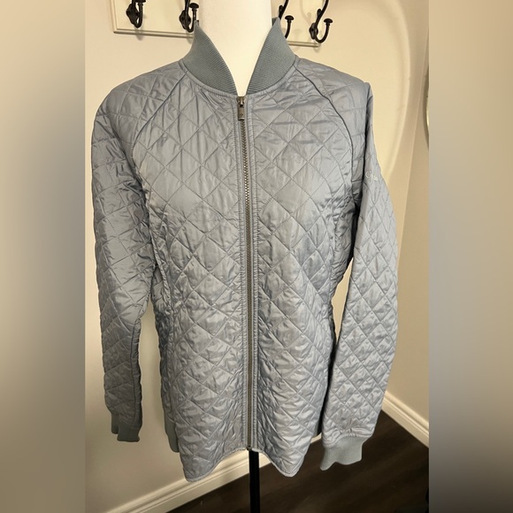 Columbia, women’s size L quilted jacket, gray colour. - Picture 1 of 10